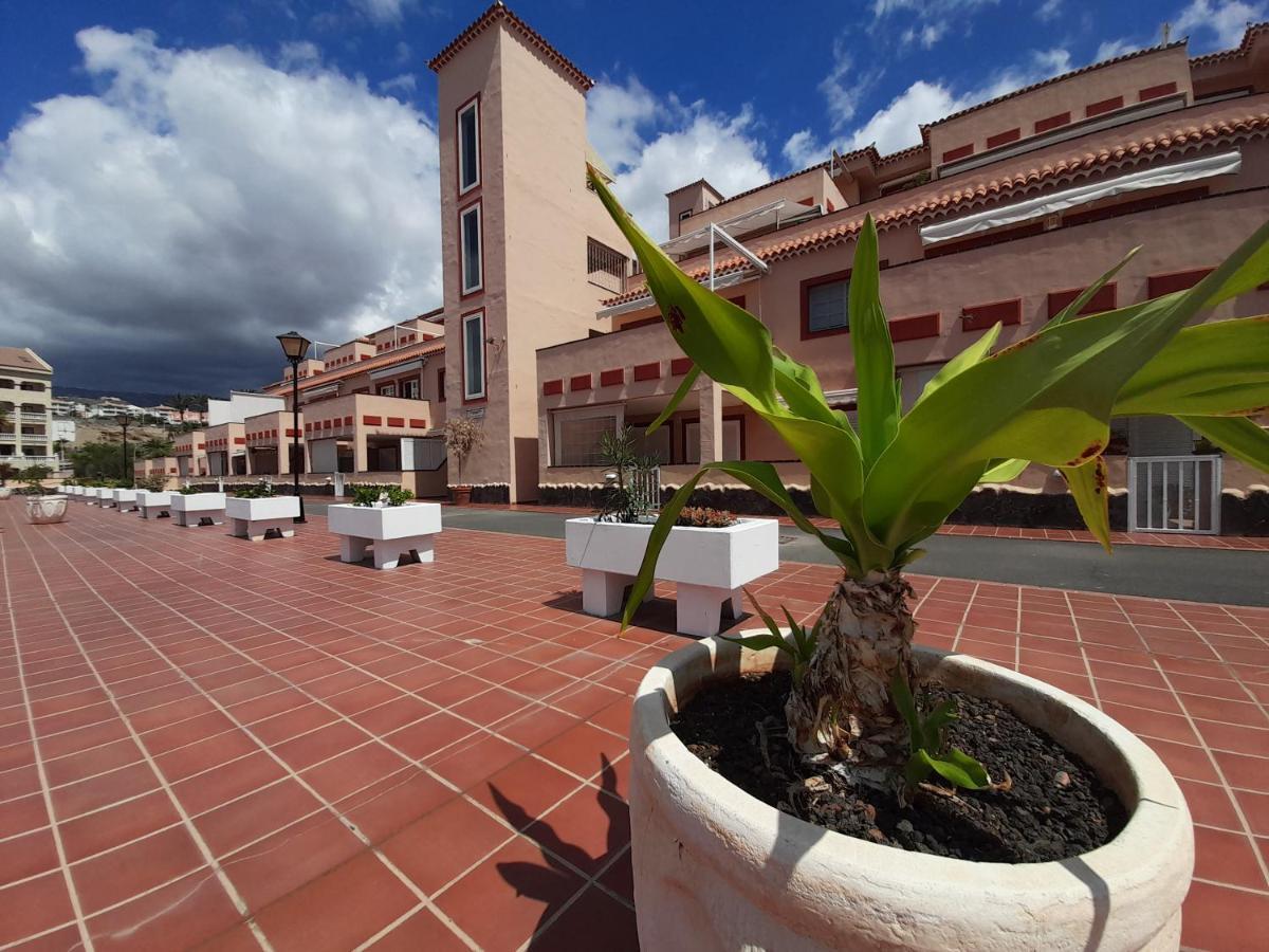 The Heights Deluxe Apartment Arona  Exterior foto